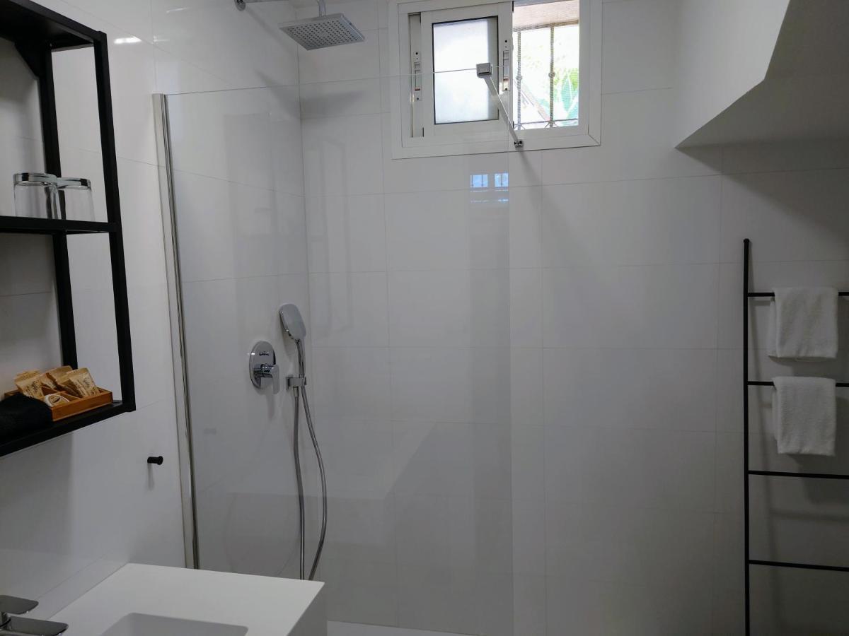Carmen Rooms -- Boutique B&B By The Sea Nerja Esterno foto